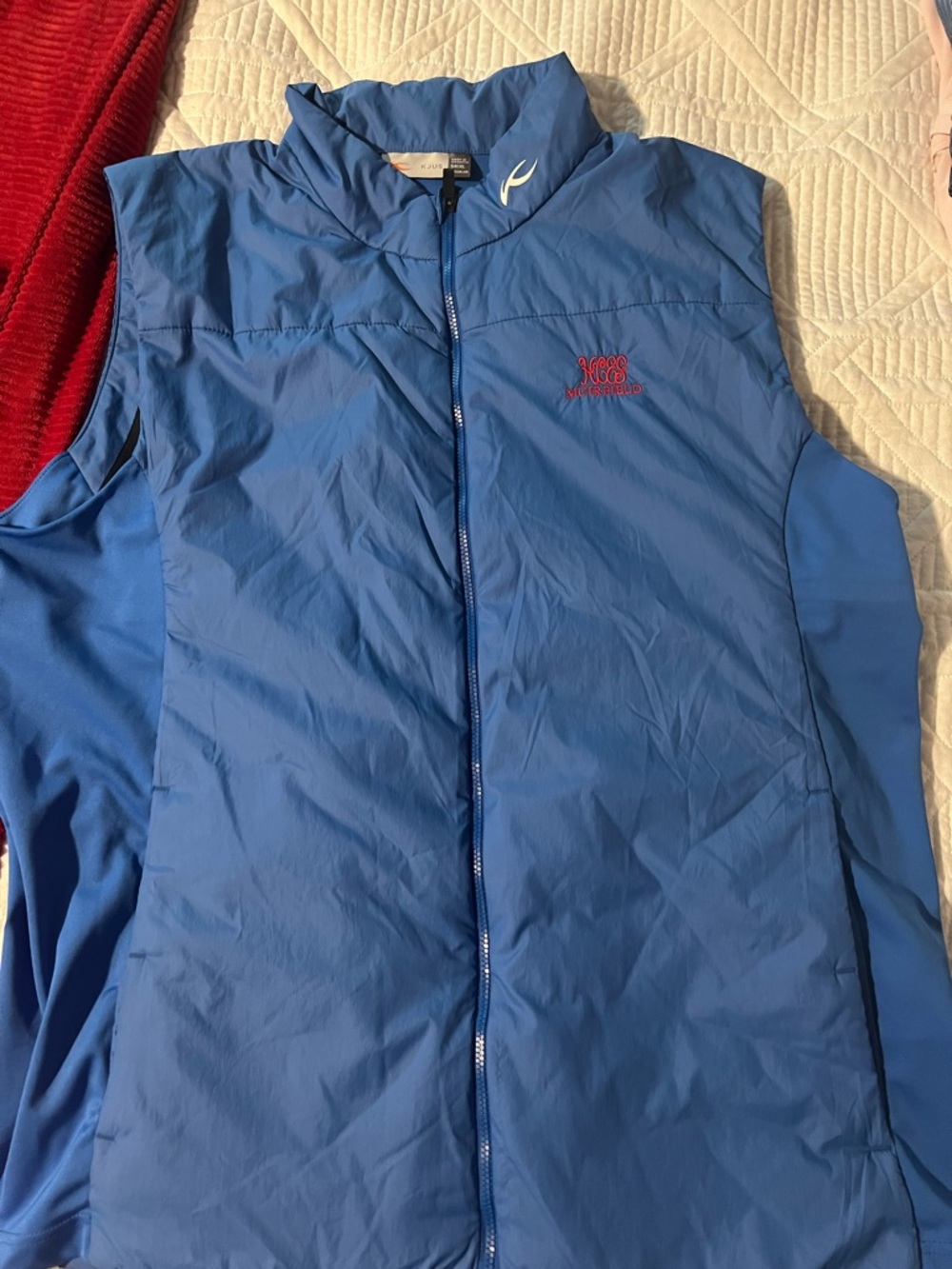 Men’s Blue Insulated Golf Vest